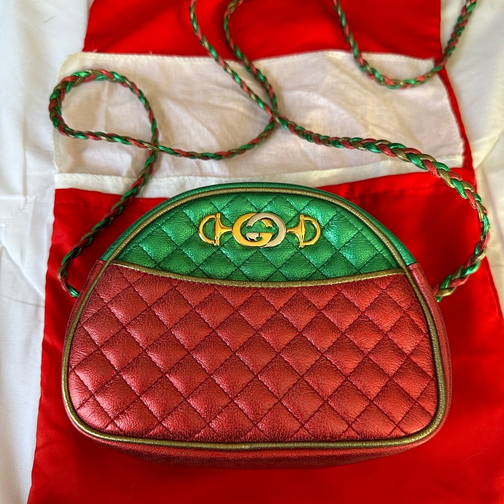 Gucci Red and Green Metallic Leather Trapuntata Crossbody Bag